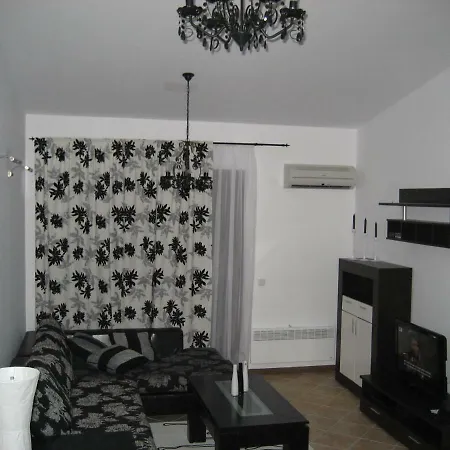 Oasis & Seaside Daire Lozenets