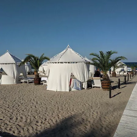 Oasis & Seaside Daire *