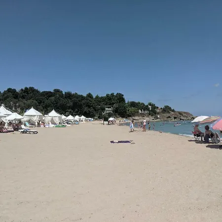 Oasis & Seaside * Lozenets